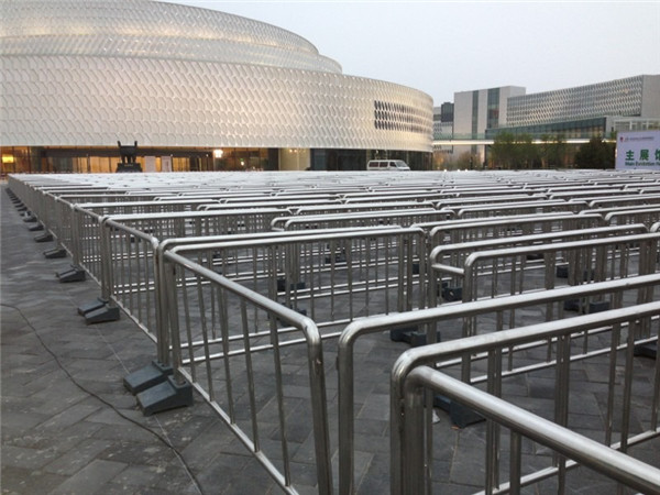 園（yuán）博（bó）會不（bú）鏽鋼欄工程